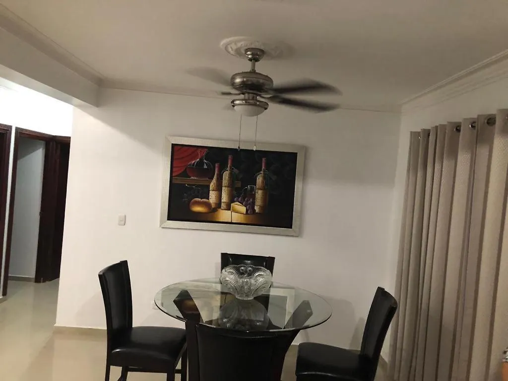 Residencial Vip Dominguez Gurabo Hotell Santiago De Los Caballeros 0*,