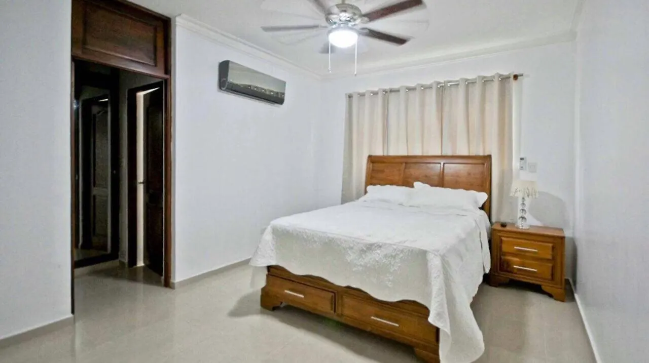 Lägenhet Residencial Vip Dominguez Gurabo Hotell Santiago De Los Caballeros